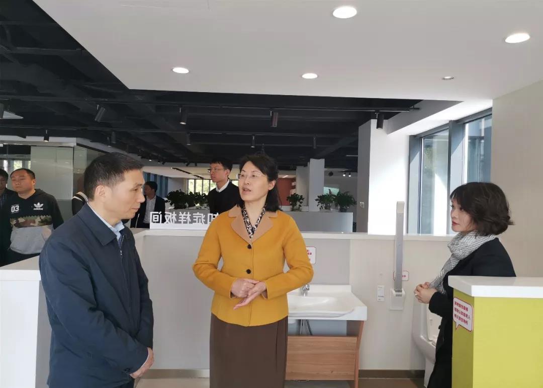 陈红英副主任发表对于认知症样间的看法